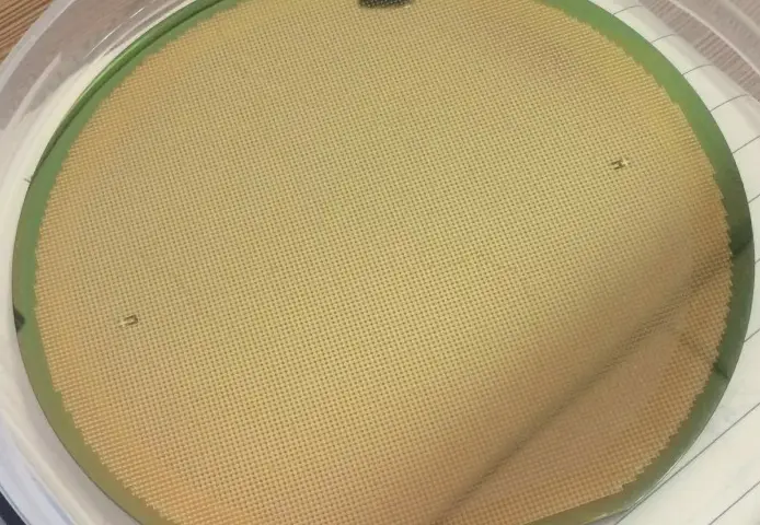 MEMS gas sensor 6-inch wafer printing, CCD image automatic alignment, printing pattern 250 micron special paste dots